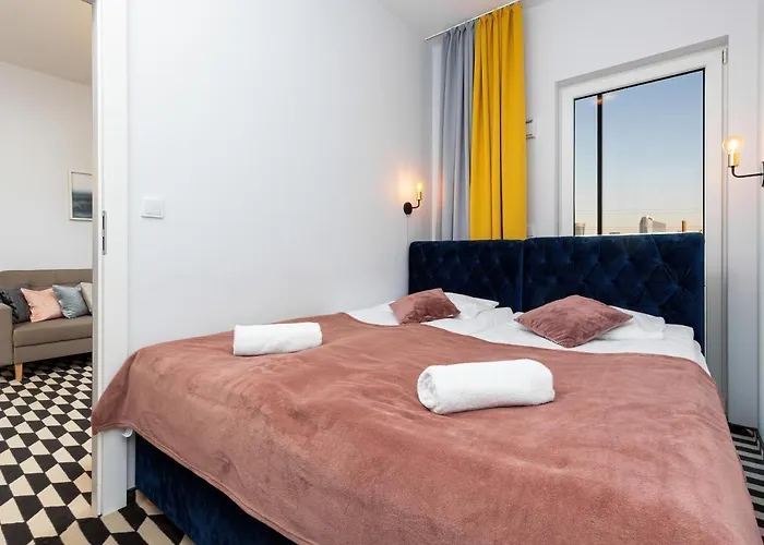 Central Business District Warsaw Apartments By Noclegi Renters