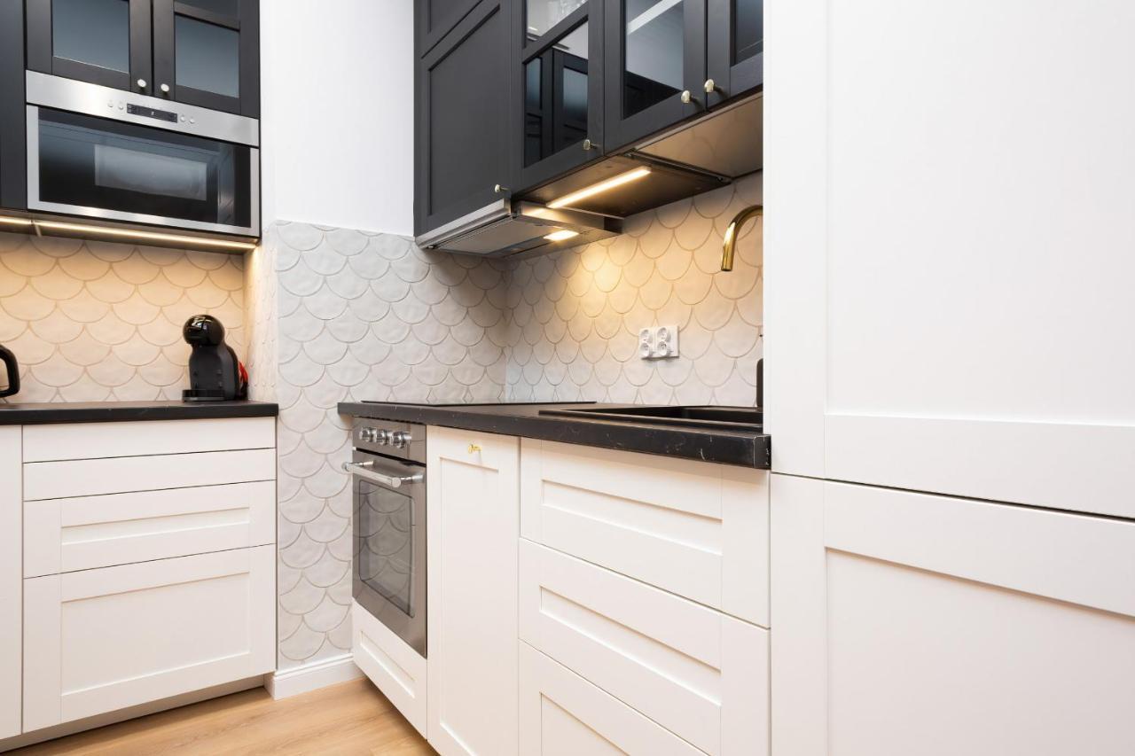 Business District By Renters Apartment Warschau